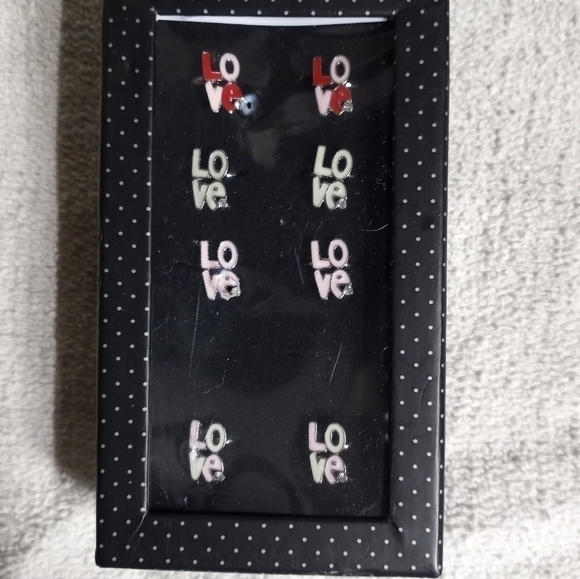 Paparazzi love ring set of 8 lot all are adjustable size - Picture 1 of 2